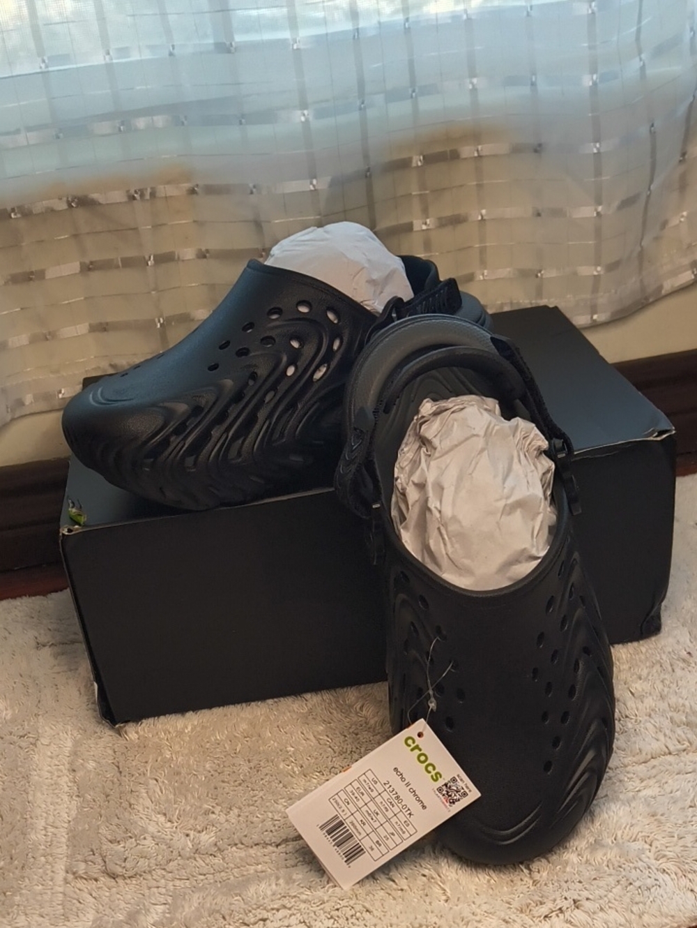 CROCS Men’s Black Echo 2 Foam Clog with Heel Strap
